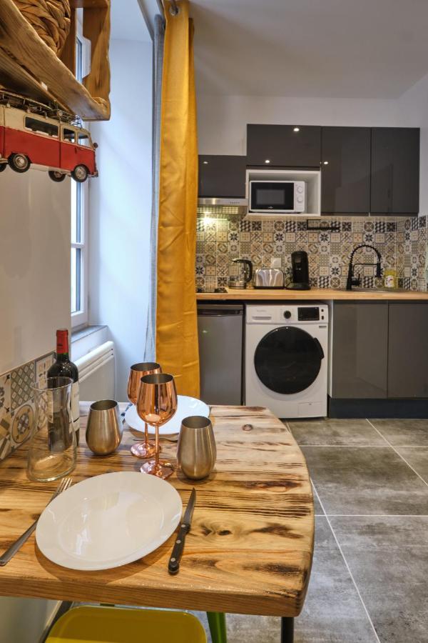 Place Carnot - Studio Tout Equipe Avec Jacuzzi Proche Toutes Commodites Каркассон Экстерьер фото